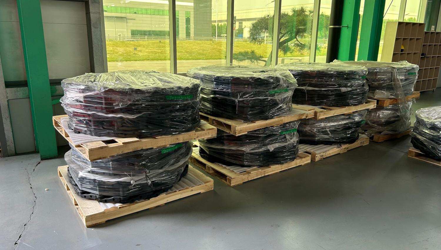 Protected export packing